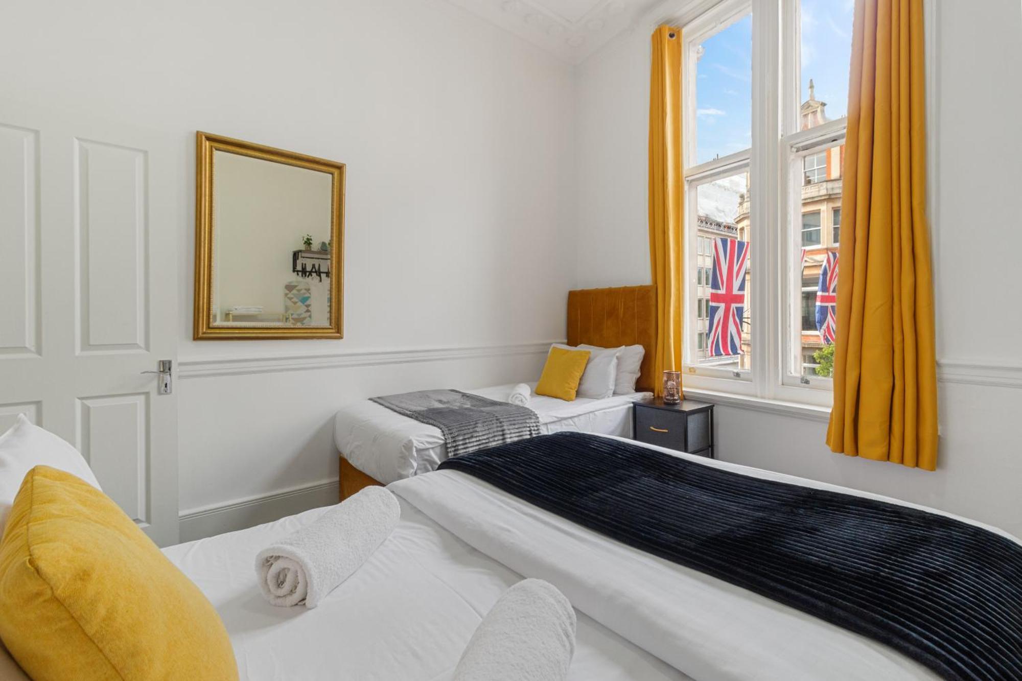 לונדון Oxford Street Chic Retreat - Unparalleled Elegance And Urban Comfort! Gc1 מראה חיצוני תמונה